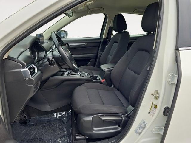 Photo of 2022 Snowflake White Pearl Mazda CX-5