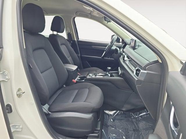 Photo of 2022 Snowflake White Pearl Mazda CX-5