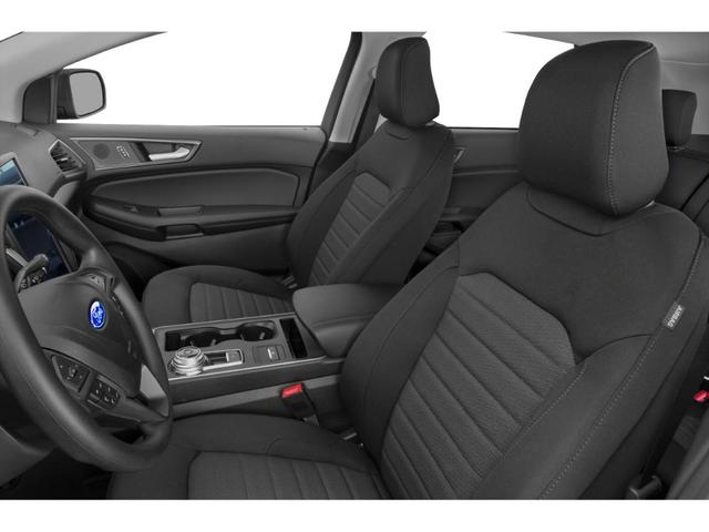Photo of 2021 Silver Ford Edge