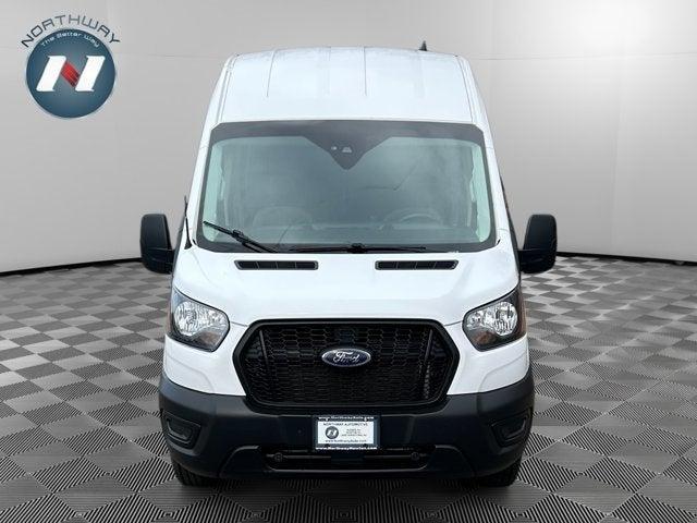 Photo of 2023 Oxford White Ford Transit-250