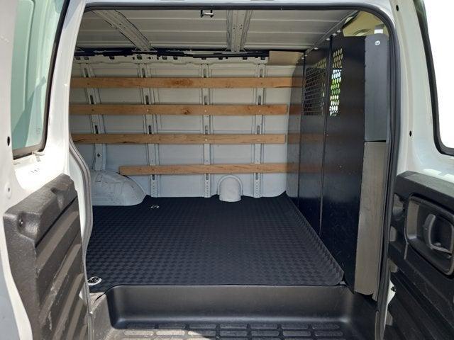 Photo of 2023 Summit White GMC Savana 2500