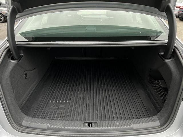 Photo of 2017 Florett Silver Metallic Audi A6