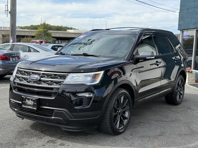 Photo of 2019 Agate Black Metallic Ford Explorer