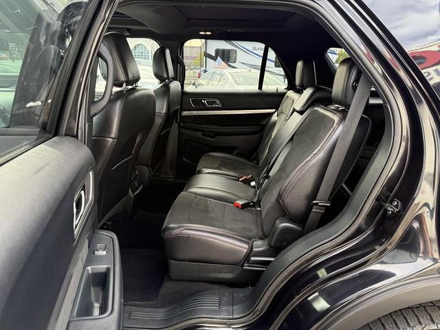Photo of 2019 Agate Black Metallic Ford Explorer
