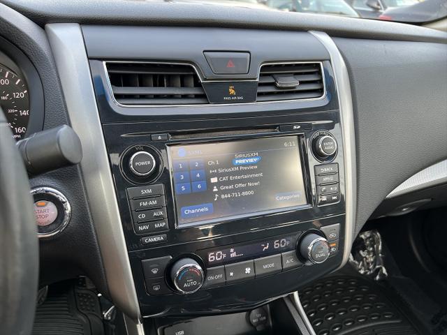 Photo of 2015 Brilliant Silver Nissan Altima