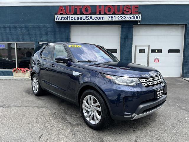 Photo of 2017 Loire Blue Metallic Land Rover Discovery
