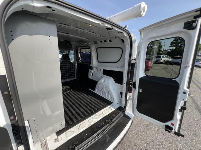 Photo of 2017 Bright White RAM ProMaster City