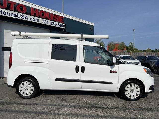 Photo of 2017 Bright White RAM ProMaster City