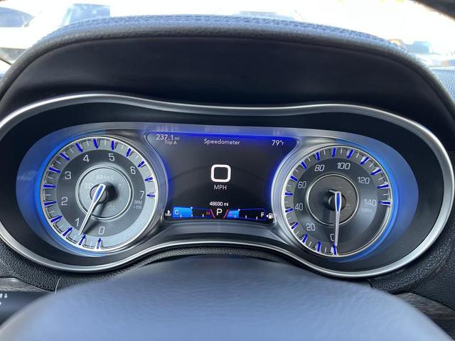 Photo of 2015 Jazz Blue Pearlcoat Chrysler 300