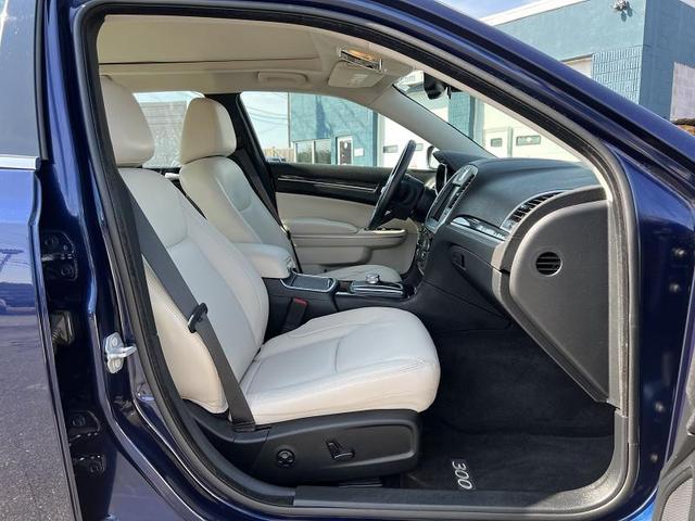 Photo of 2015 Jazz Blue Pearlcoat Chrysler 300