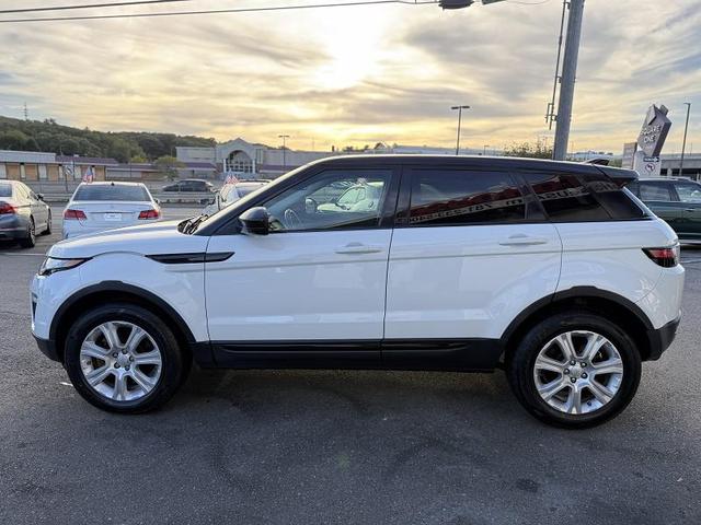 Photo of 2017 WHITE Land Rover Range Rover Evoque