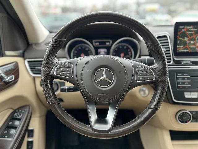 Photo of 2018 BLUE Mercedes-Benz GLS 450