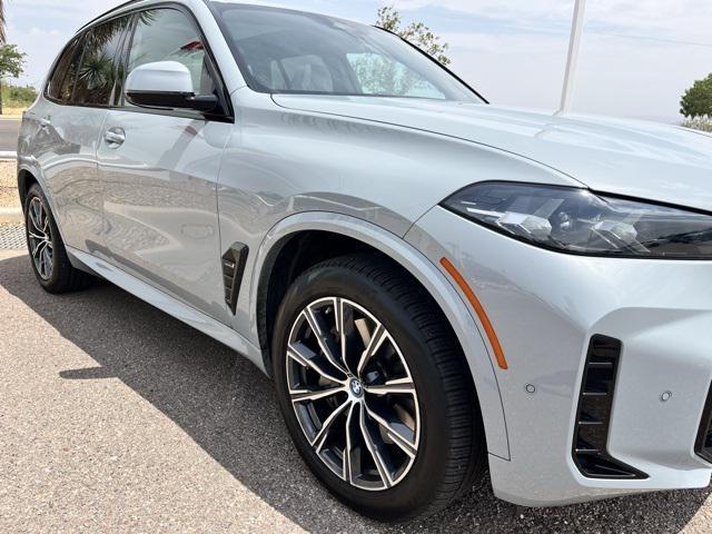 Photo of 2024 Brooklyn Grey Metallic BMW X5 PHEV