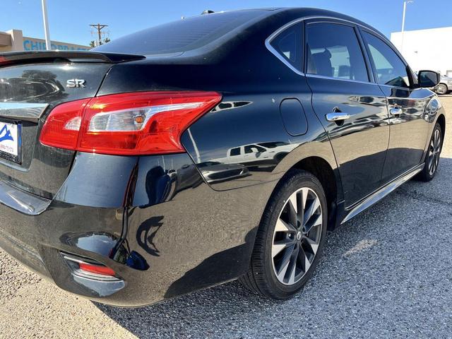 Photo of 2019 Super Black Nissan Sentra