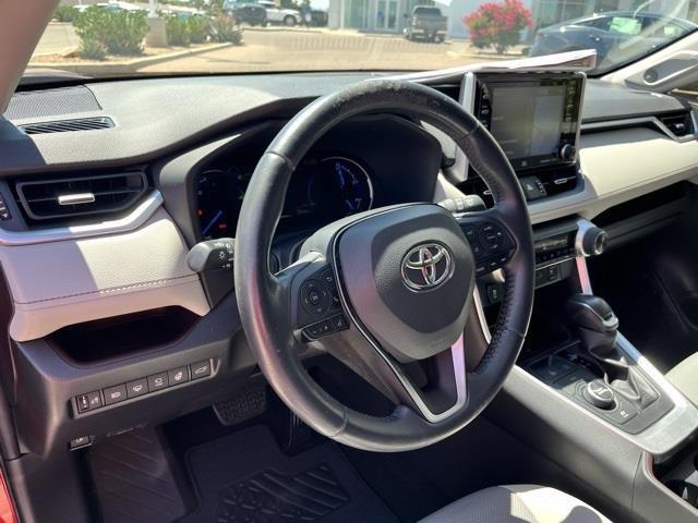 Photo of 2019 Ruby Flare Pearl Toyota RAV4 Hybrid