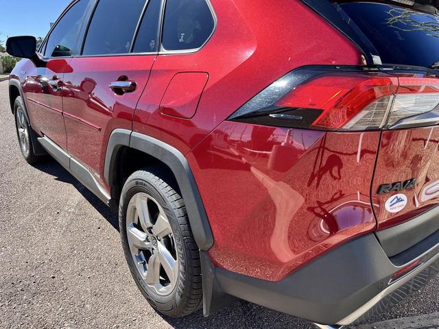 Photo of 2019 Ruby Flare Pearl Toyota RAV4 Hybrid