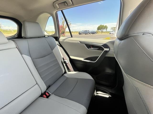 Photo of 2019 Ruby Flare Pearl Toyota RAV4 Hybrid