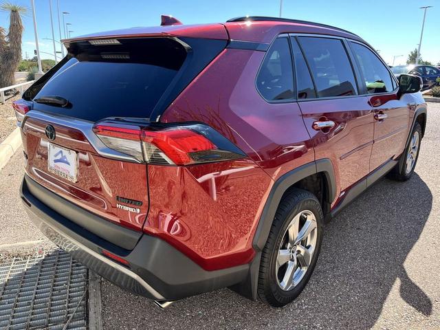 Photo of 2019 Ruby Flare Pearl Toyota RAV4 Hybrid