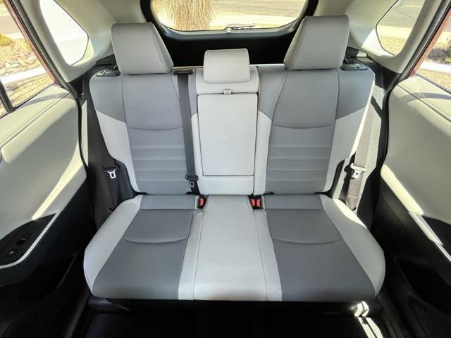 Photo of 2019 Ruby Flare Pearl Toyota RAV4 Hybrid