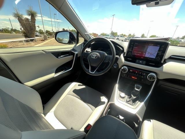 Photo of 2019 Ruby Flare Pearl Toyota RAV4 Hybrid