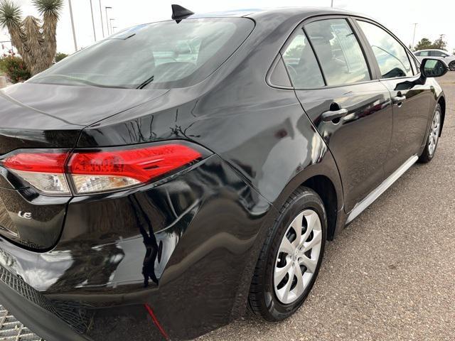 Photo of 2024 Midnight Black Toyota Corolla