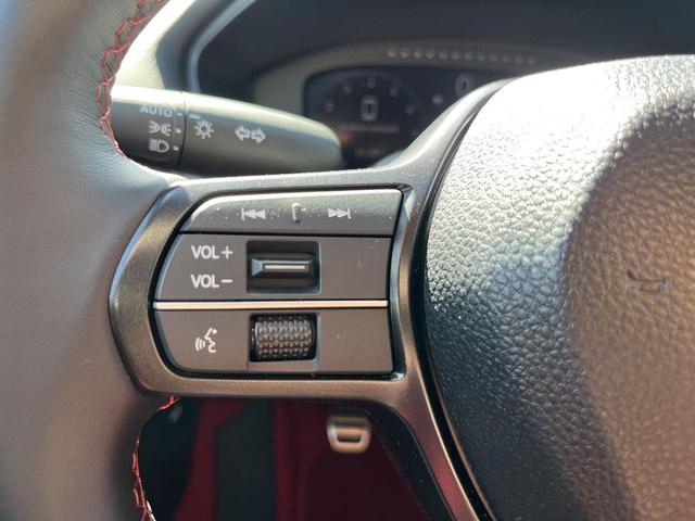 Photo of 2025 Championship White Honda Civic Type R