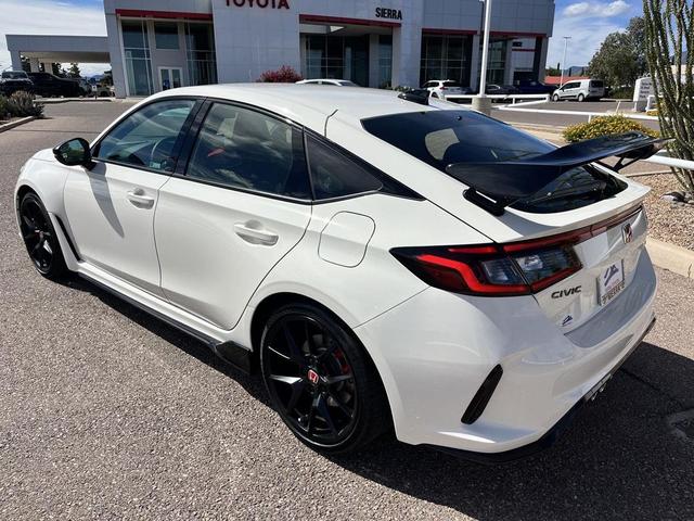 Photo of 2025 Championship White Honda Civic Type R