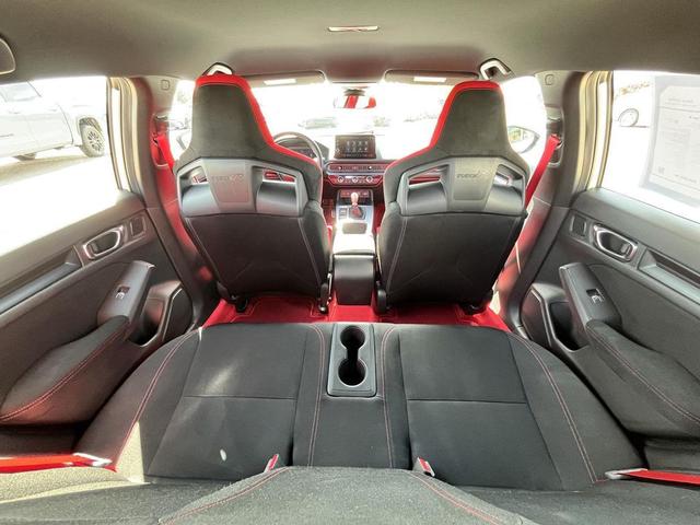 Photo of 2025 Championship White Honda Civic Type R