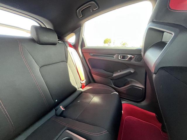 Photo of 2025 Championship White Honda Civic Type R