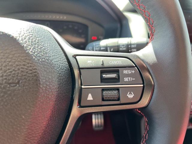 Photo of 2025 Championship White Honda Civic Type R