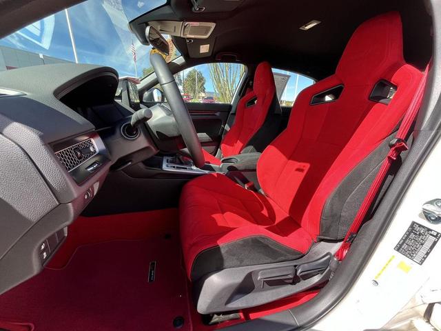 Photo of 2025 Championship White Honda Civic Type R