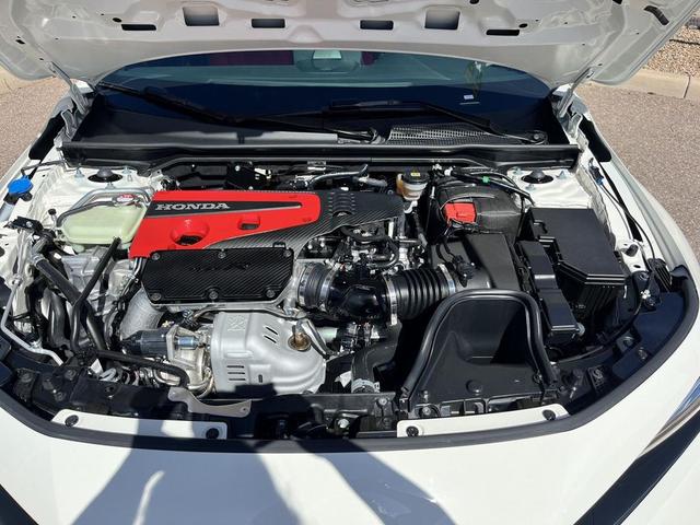 Photo of 2025 Championship White Honda Civic Type R