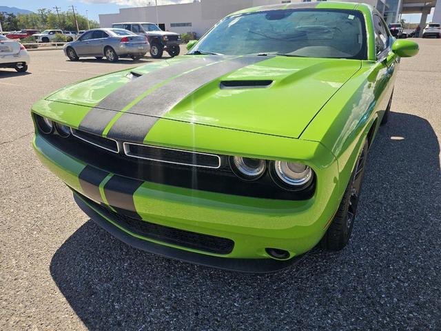 Photo of 2017 Green Go Clearcoat Dodge Challenger