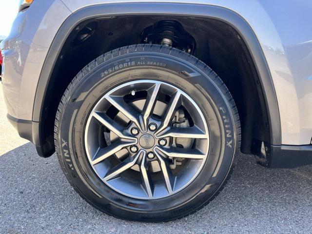 Photo of 2020 Billet Silver Metallic Clearcoat Jeep Grand Cherokee