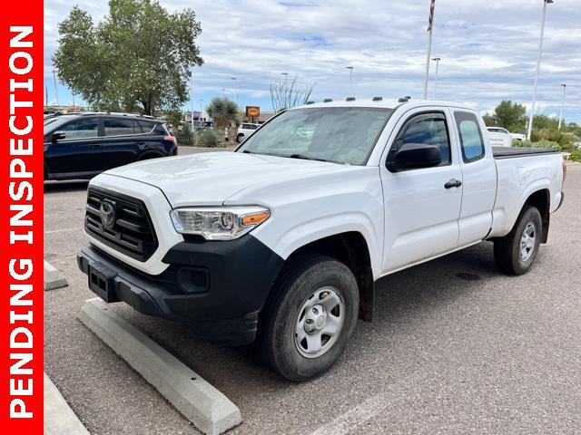 Photo of 2018 Super White Toyota Tacoma