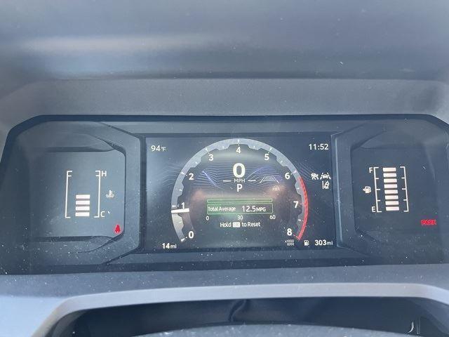 Photo of 2025 Ice Cap Toyota Tacoma