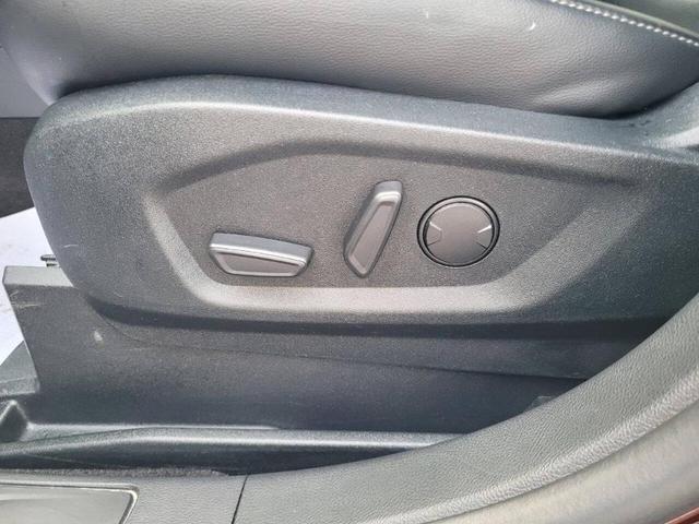 Photo of 2020 Red Ford Edge