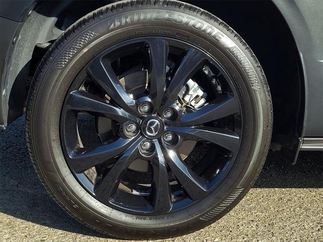 Photo of 2024 Zircon Sand Metallic Mazda CX-30
