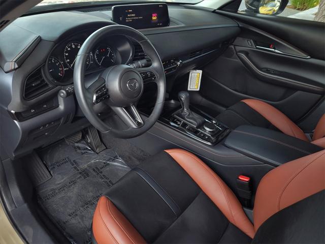Photo of 2024 Zircon Sand Metallic Mazda CX-30
