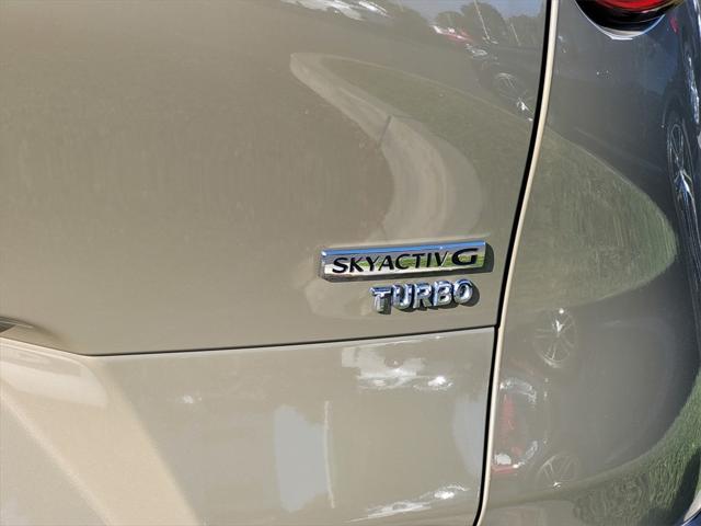 Photo of 2024 Zircon Sand Metallic Mazda CX-30