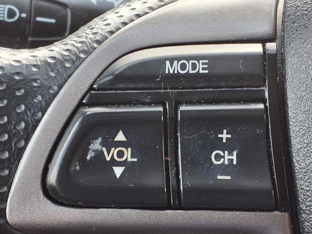 Photo of 2016 Lunar Silver Metallic Honda Odyssey
