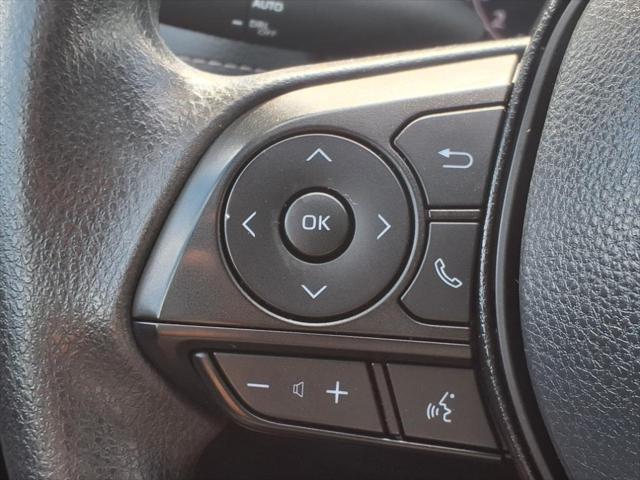 Photo of 2024 Ice Cap Toyota RAV4