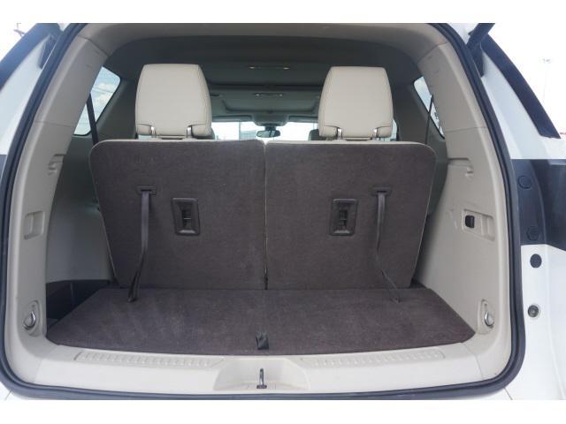Photo of 2017 White Frost Tricoat GMC Acadia