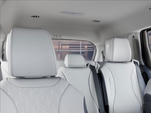 Photo of 2026 Ceramic White Kia Carnival