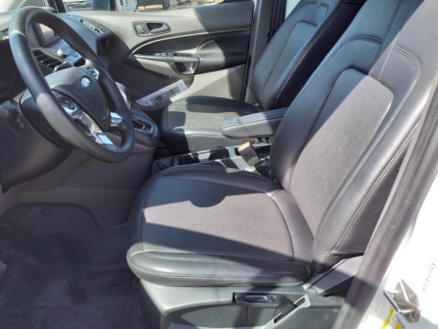 Photo of 2022 White Ford Transit Connect