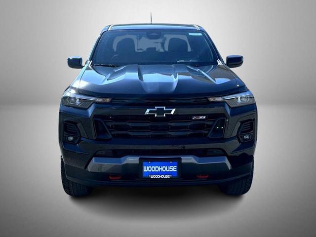 Photo of 2026 Black Chevrolet Colorado