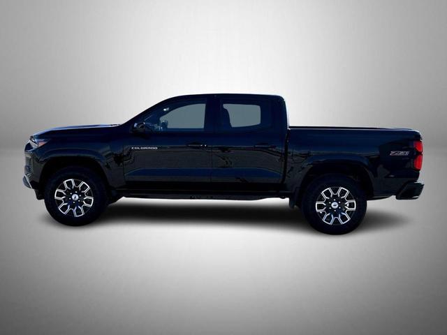 Photo of 2026 Black Chevrolet Colorado