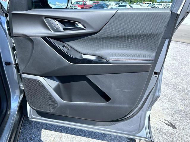 Photo of 2026 Sterling Gray Metallic Chevrolet Equinox