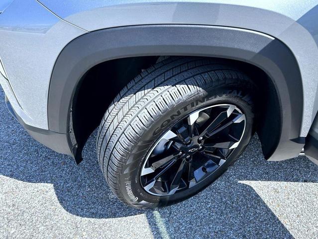 Photo of 2026 Sterling Gray Metallic Chevrolet Equinox
