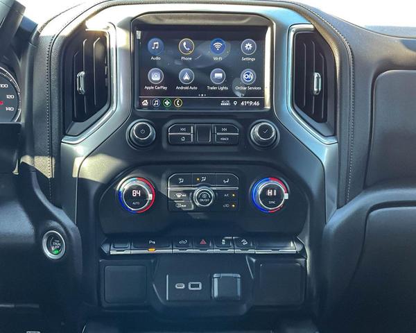 Photo of 2022 Black Chevrolet Silverado 1500